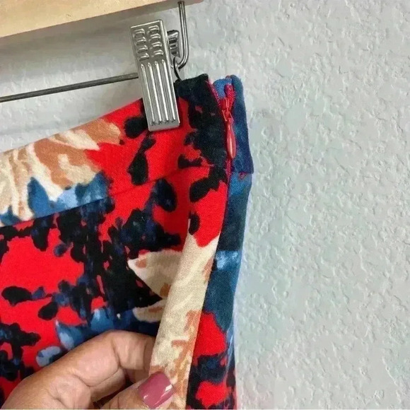 Talbots Chatman Women's Floral Ankle Slim Leg Side Zipper Tapered Pants Size 6 - Picture 6 of 10